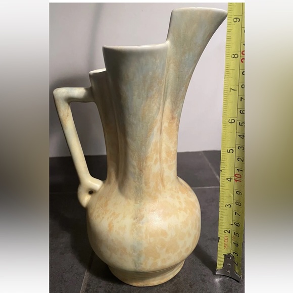 Vintage Beswick Ware England Art Deco Yellow Green pitcher 9” - Picture 8 of 10